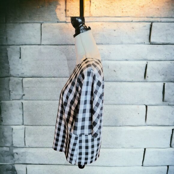 A New Day Black and White Checkered Short Bell Sleeved Blouse in Size Large - Picture 2 of 4